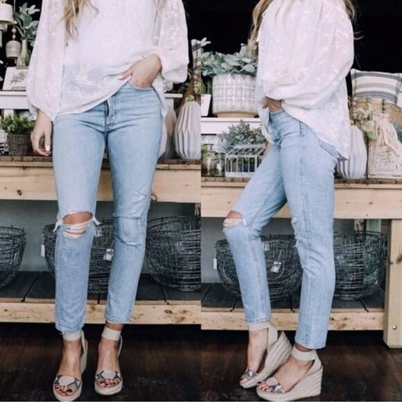 AGOLDE Jamie High Rise Classic Distressed Tapered Jeans in Shakedown - Picture 5 of 9